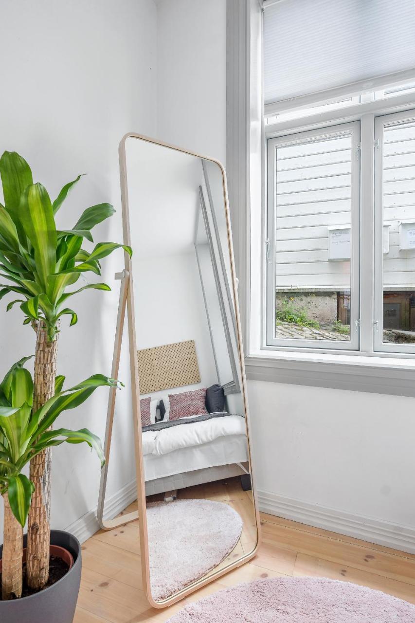 Lo Apartments Bergen Exterior photo